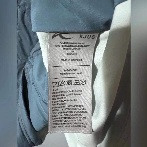 KJUS Retention Vest Men's 3XL (58) Full Zip Blue/Gray Golf Logo Collar EUC CW - Picture 5 of 6